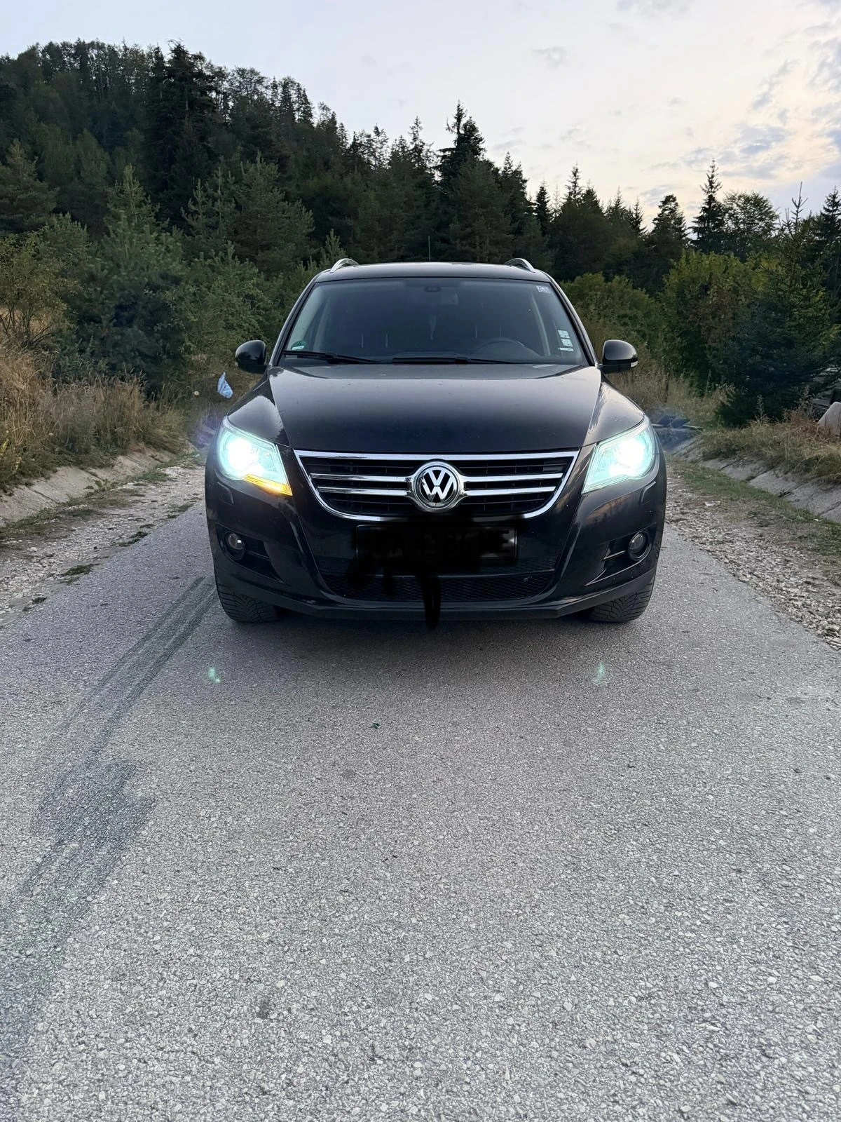 VW Tiguan, снимка 8 - Автомобили и джипове - 56327254