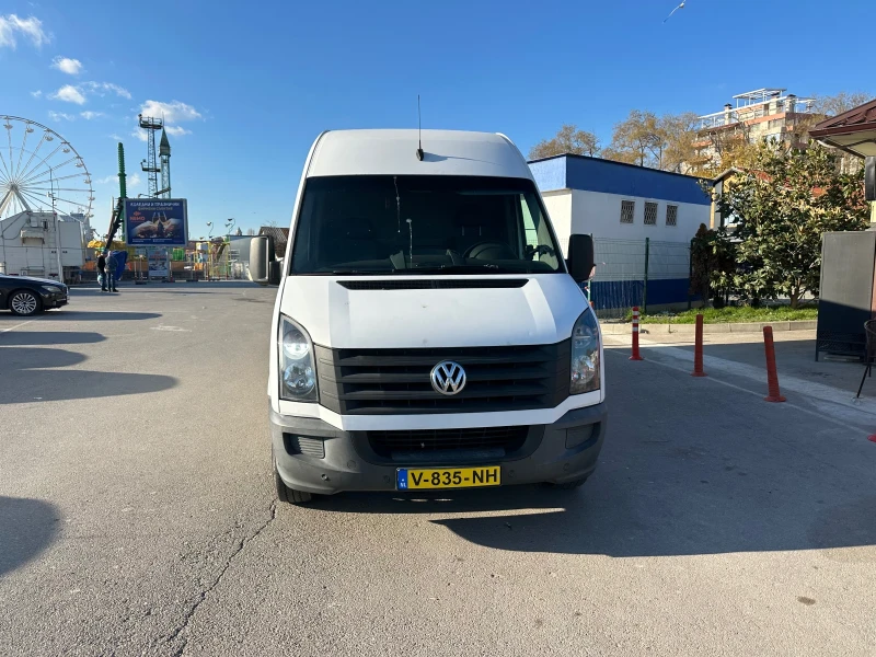 VW Crafter 109кс, снимка 2 - Бусове и автобуси - 48367445