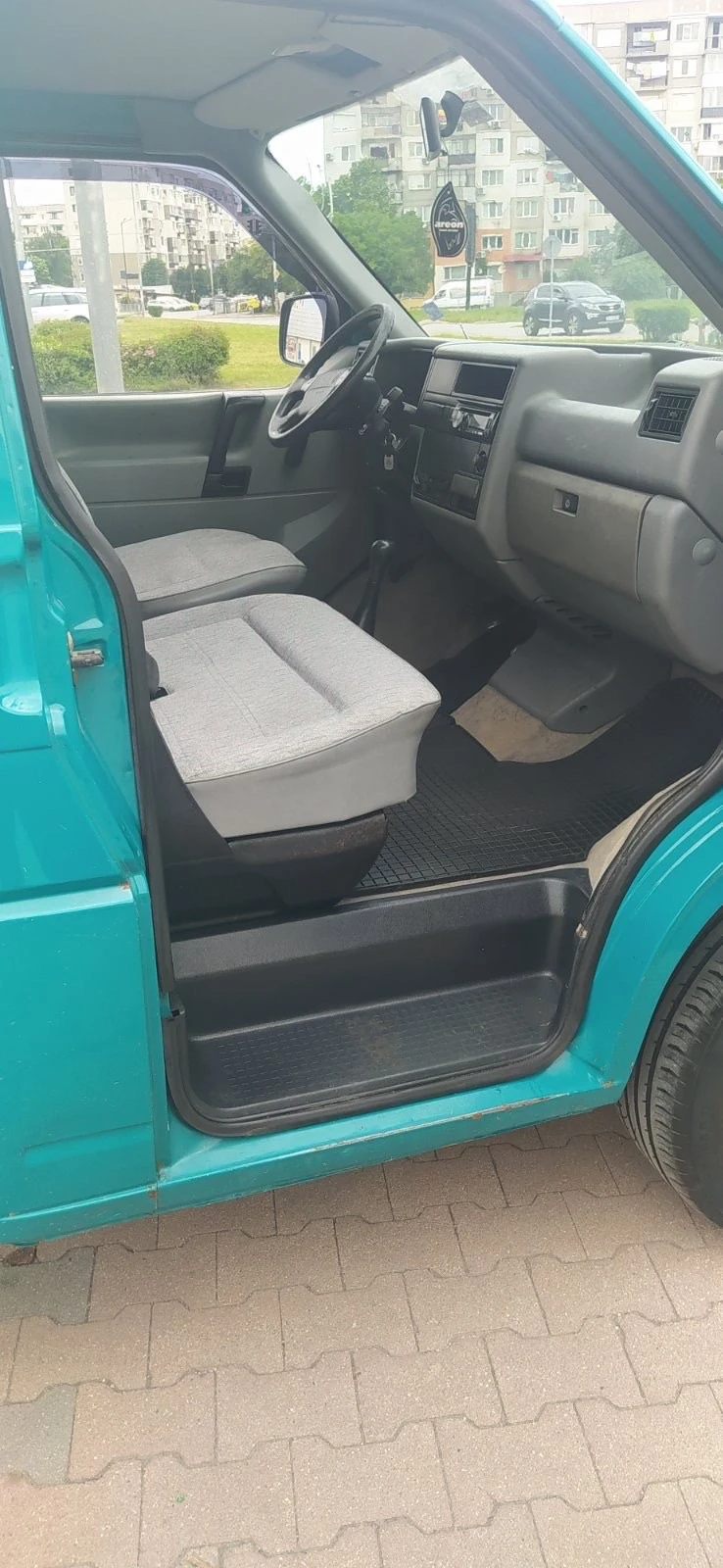 VW T4, снимка 2 - Бусове и автобуси - 55947420