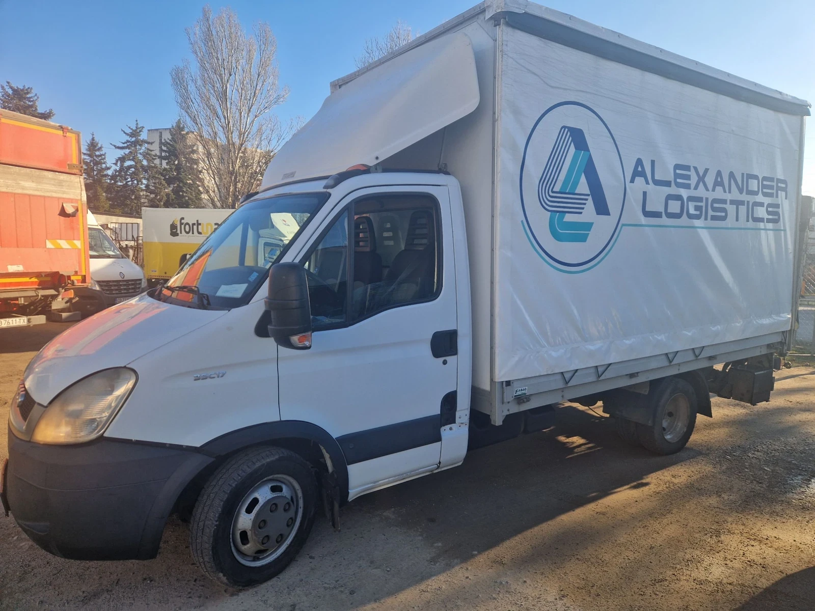 Iveco Daily 35C17, снимка 2 - Бусове и автобуси - 53488993