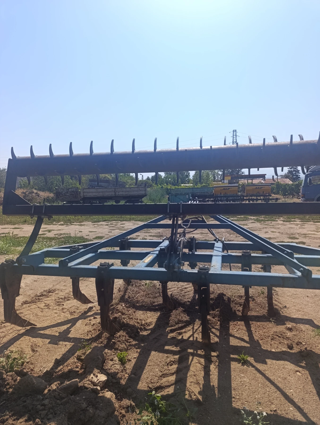 ������������� | Mobile.bg � ����������� 4