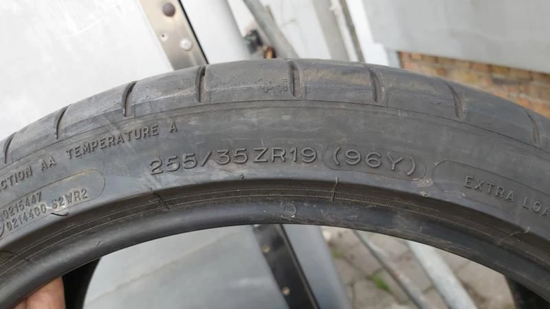 Гуми Летни 255/35R19, снимка 6 - Гуми и джанти - 28767705