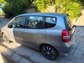 Honda Jazz Парктроник мултимедия камера за задно виждане., снимка 4