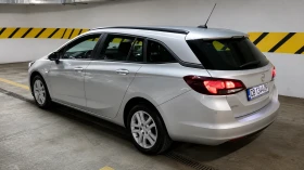 Opel Astra Sports Tourer , снимка 4