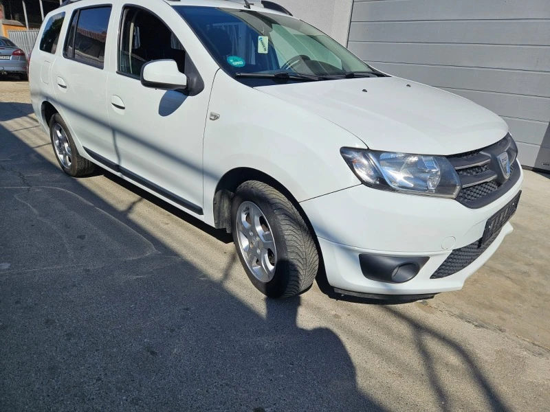 Dacia Logan 0.9, снимка 3 - Автомобили и джипове - 46670535