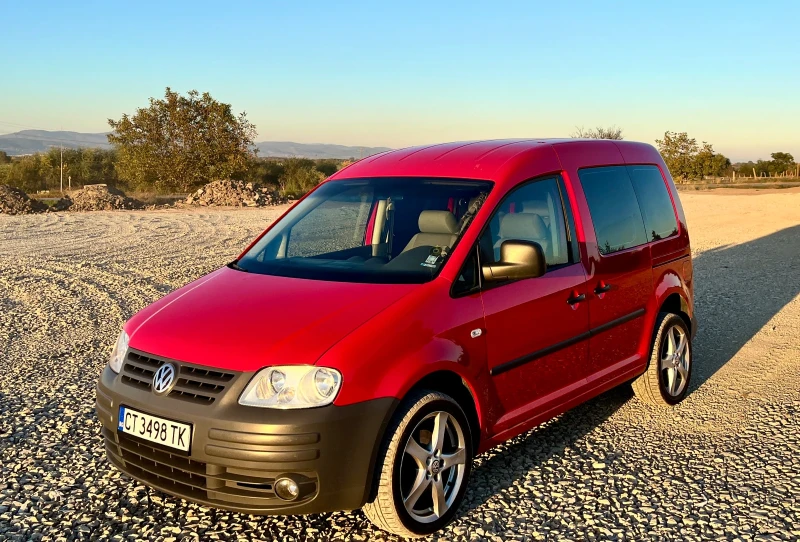 VW Caddy 1.9 TDI, снимка 1 - Автомобили и джипове - 47985696