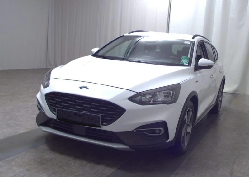 Ford Focus 1.5 Бензин * Active X * Комби * Теглич * ЛИЗИНГ, снимка 1 - Автомобили и джипове - 47916778