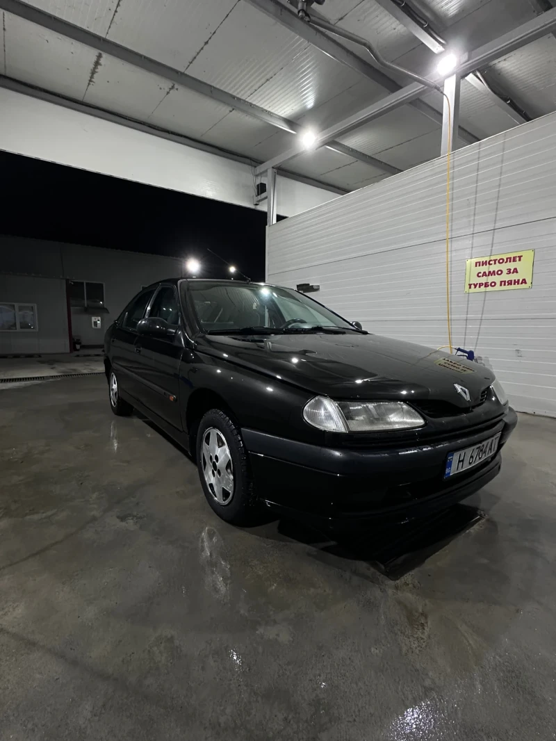 Renault Laguna, снимка 3 - Автомобили и джипове - 49028807