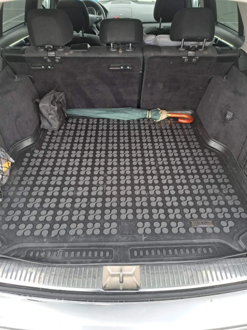 Mercedes-Benz 200 OM646, снимка 10 - Автомобили и джипове - 52397742