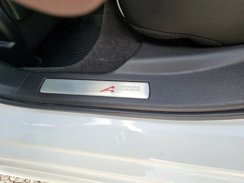 Honda Accord 3.5 А spec, снимка 12 - Автомобили и джипове - 51648515