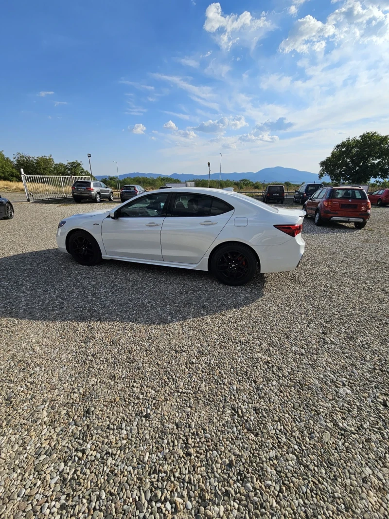 Honda Accord 3.5 А spec, снимка 9 - Автомобили и джипове - 51648515