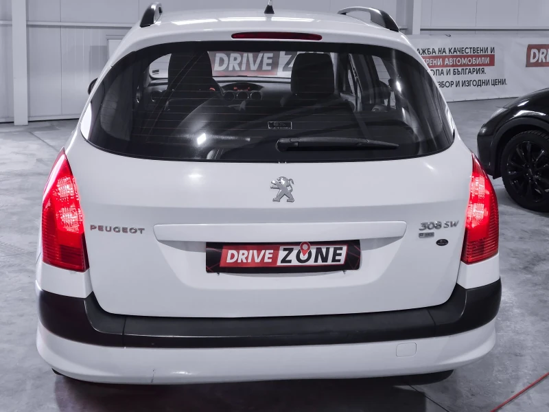 Peugeot 308 SW 1.6 HDI 6ск | Запазена в супер състояние, снимка 4 - Автомобили и джипове - 52477350