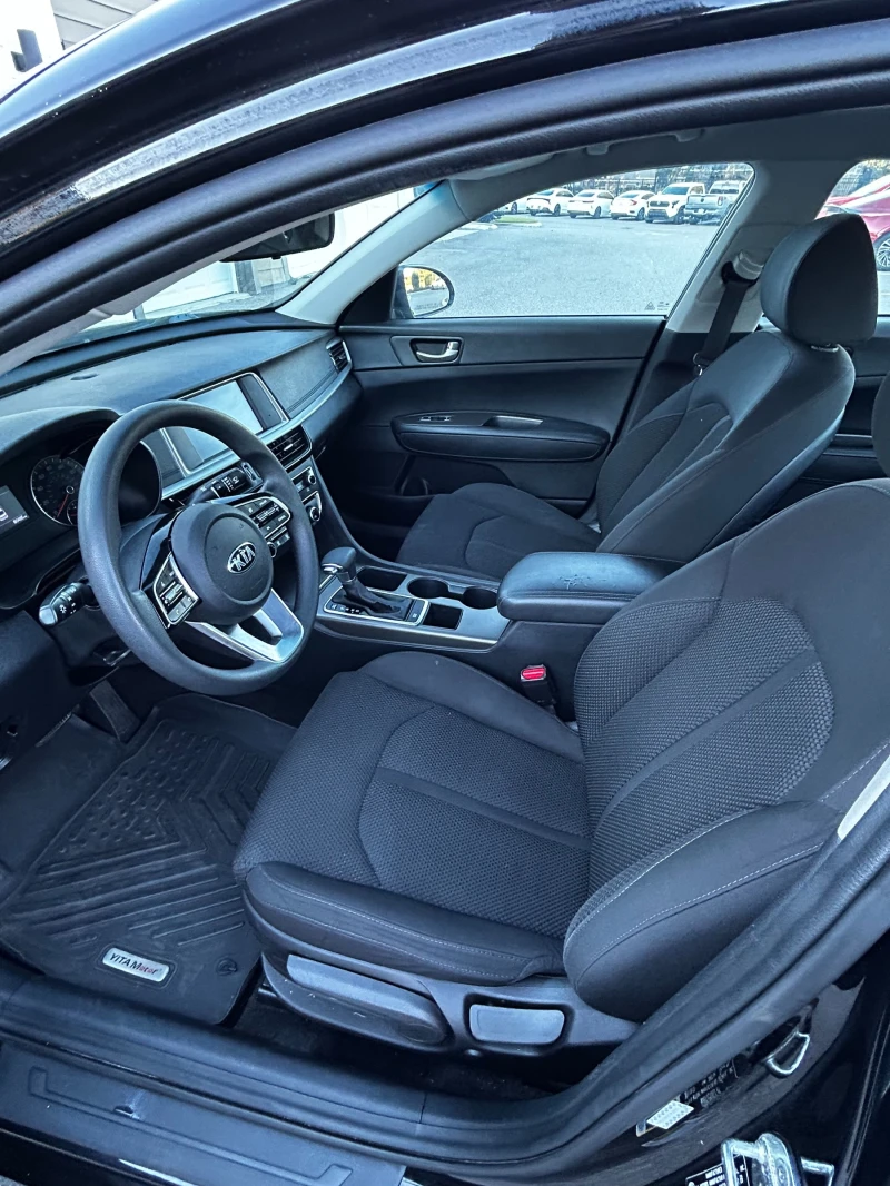 Kia Optima, снимка 8 - Автомобили и джипове - 53024822