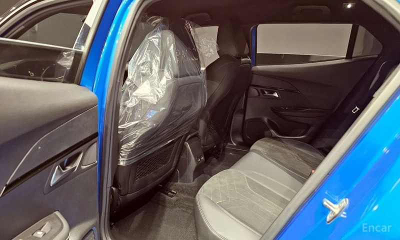 Peugeot 2008, снимка 12 - Автомобили и джипове - 53226421