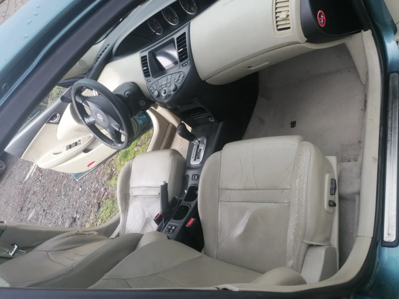 Nissan Primera 2.0, снимка 8 - Автомобили и джипове - 53398885