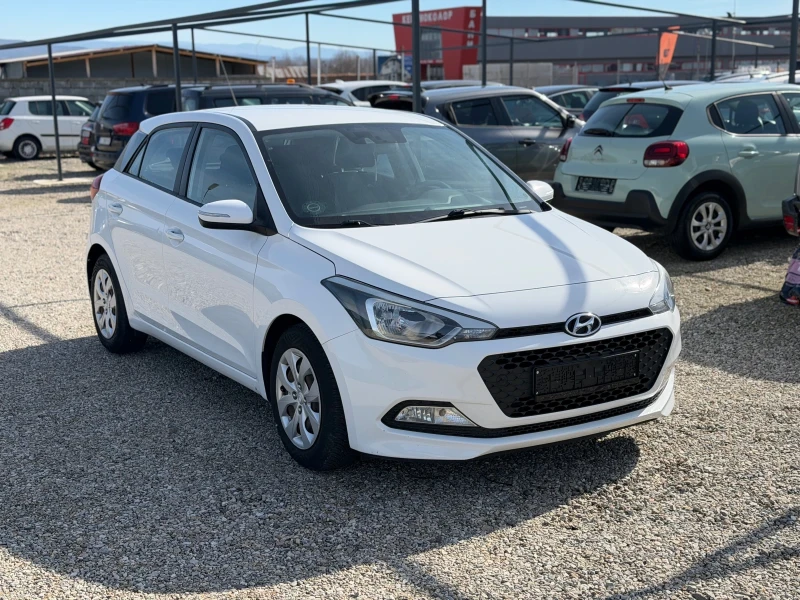 Hyundai I20 1.2i/85hp/SERVICE BOOK/EVRO6/, снимка 3 - Автомобили и джипове - 53566068