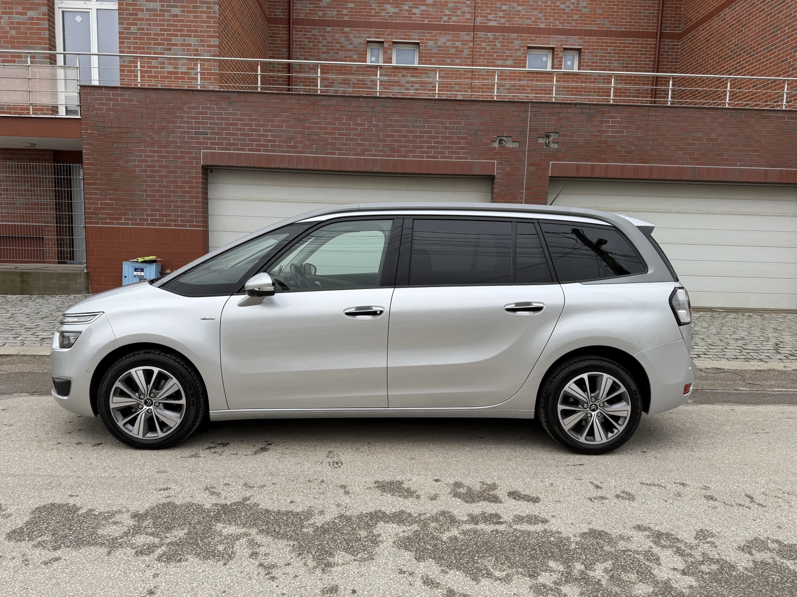 Citroen C4 Picasso 1.6i-AVTOMAT-6+ 1-ШВЕЙЦАРИЯ-FULL-FULL - изображение 8