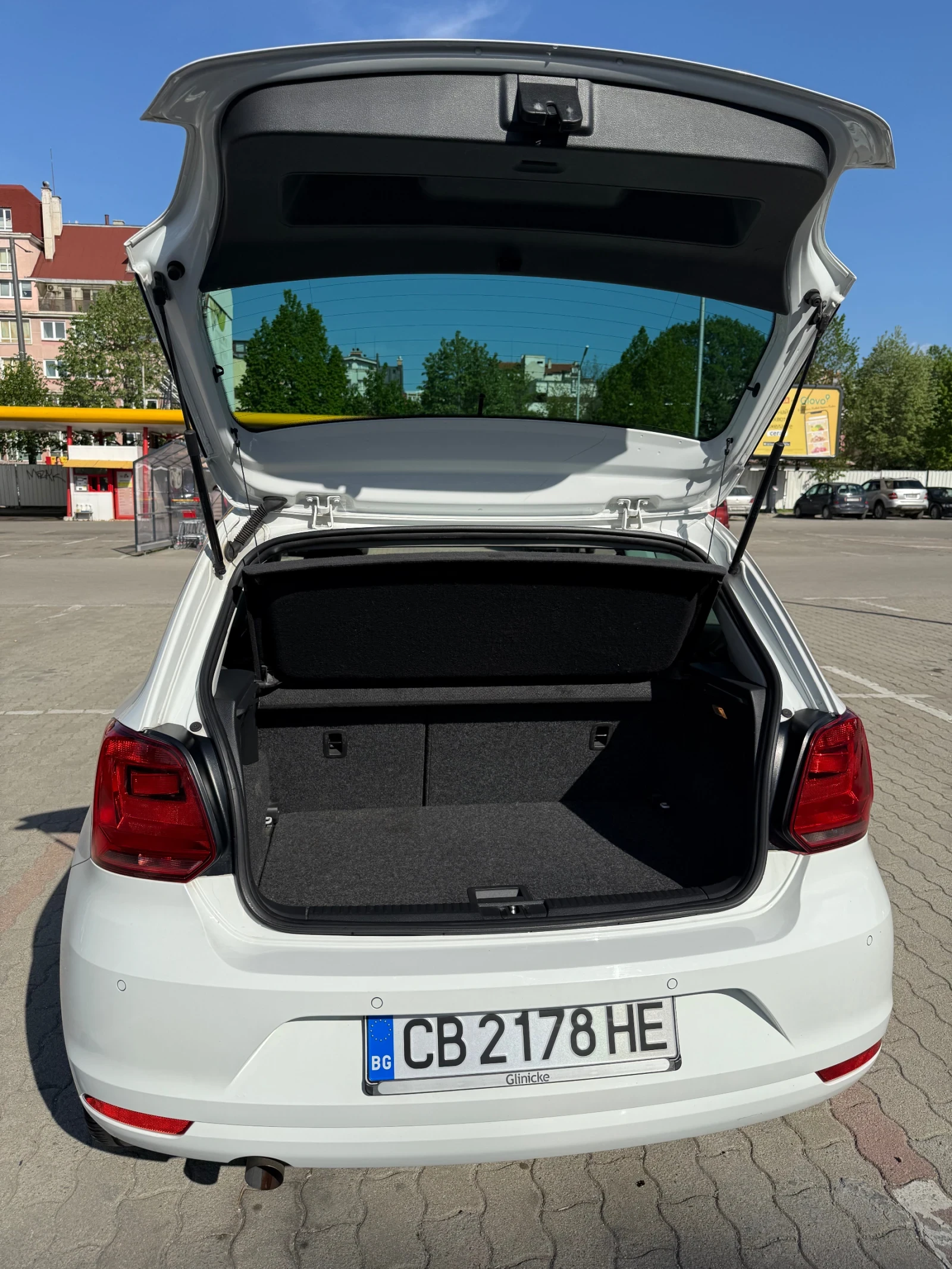 VW Polo Лек автомобил - изображение 4