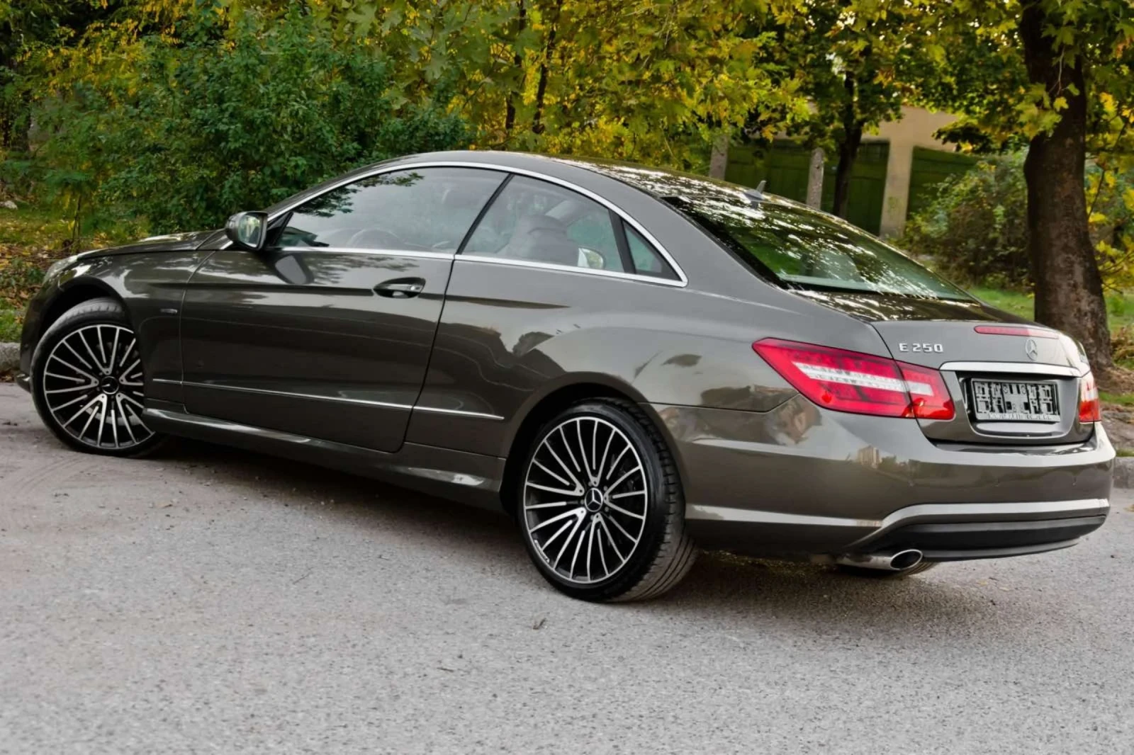 Mercedes-Benz E 250  - изображение 5