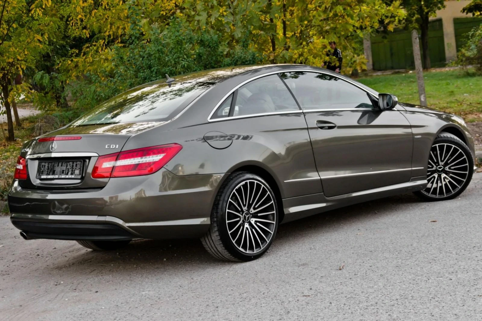Mercedes-Benz E 250  - изображение 6