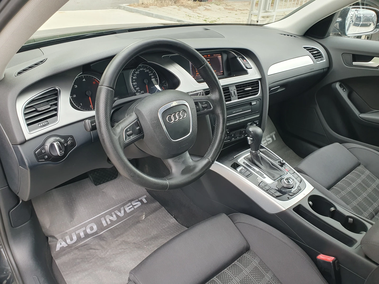 Audi A4 АВТОМАТ - изображение 10