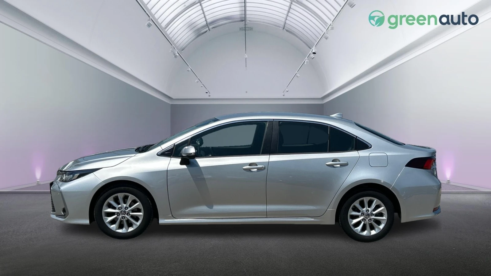 Toyota Corolla 1.6i, Месечна вноска от 488 лв. - изображение 6