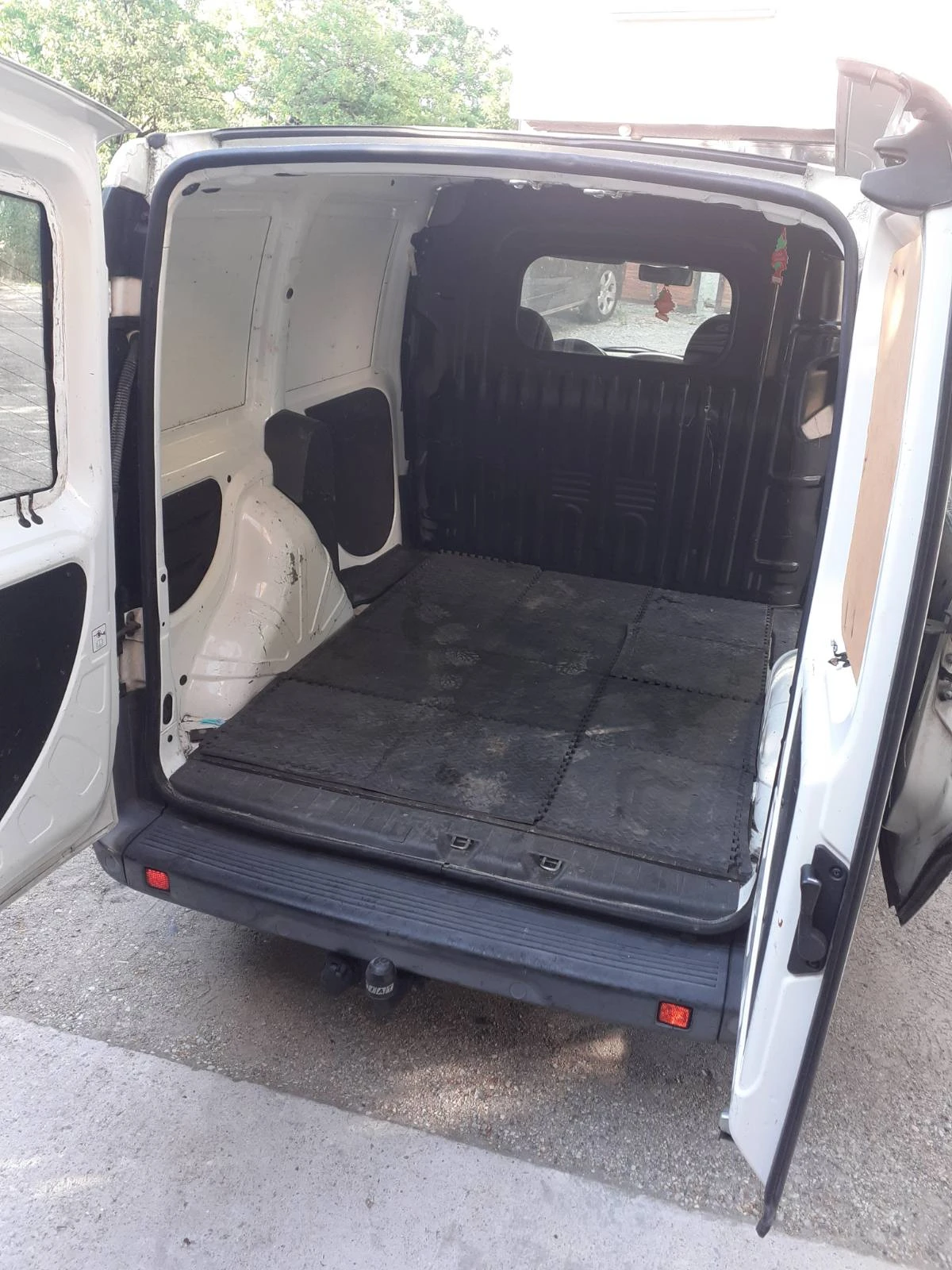Fiat Doblo 1.3  jtd multijet - изображение 6