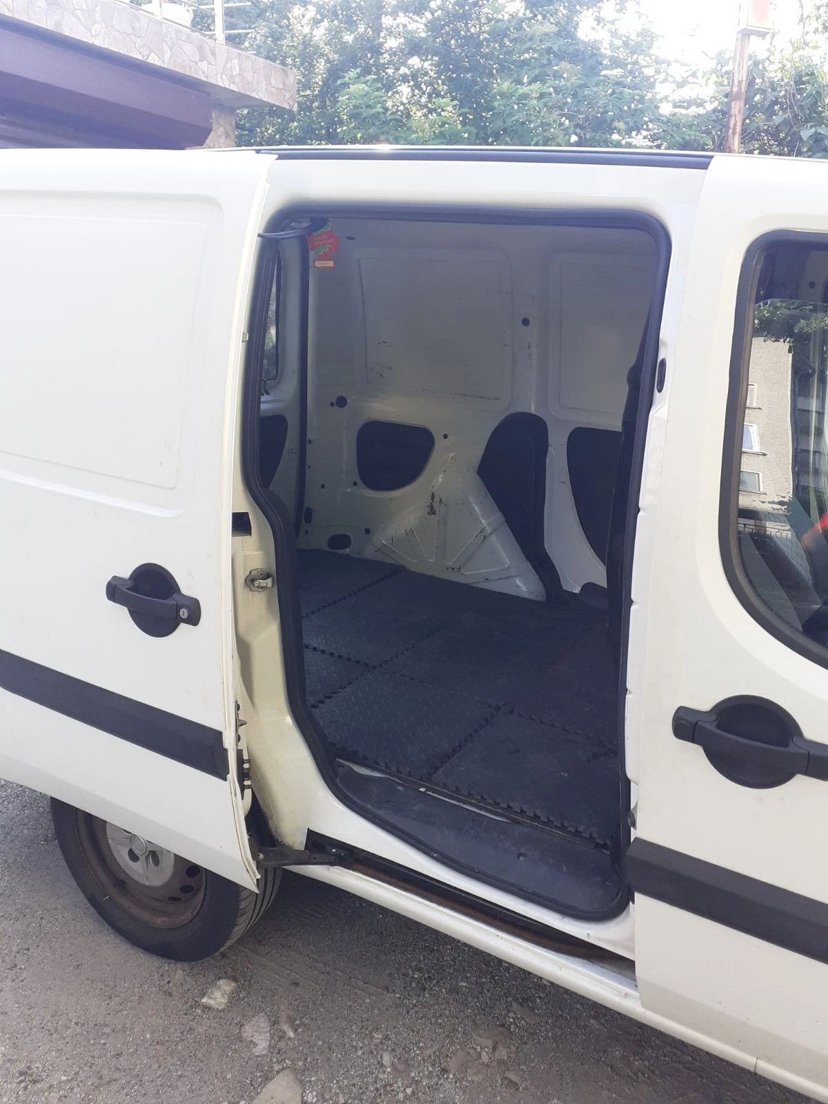 Fiat Doblo 1.3  jtd multijet - изображение 5