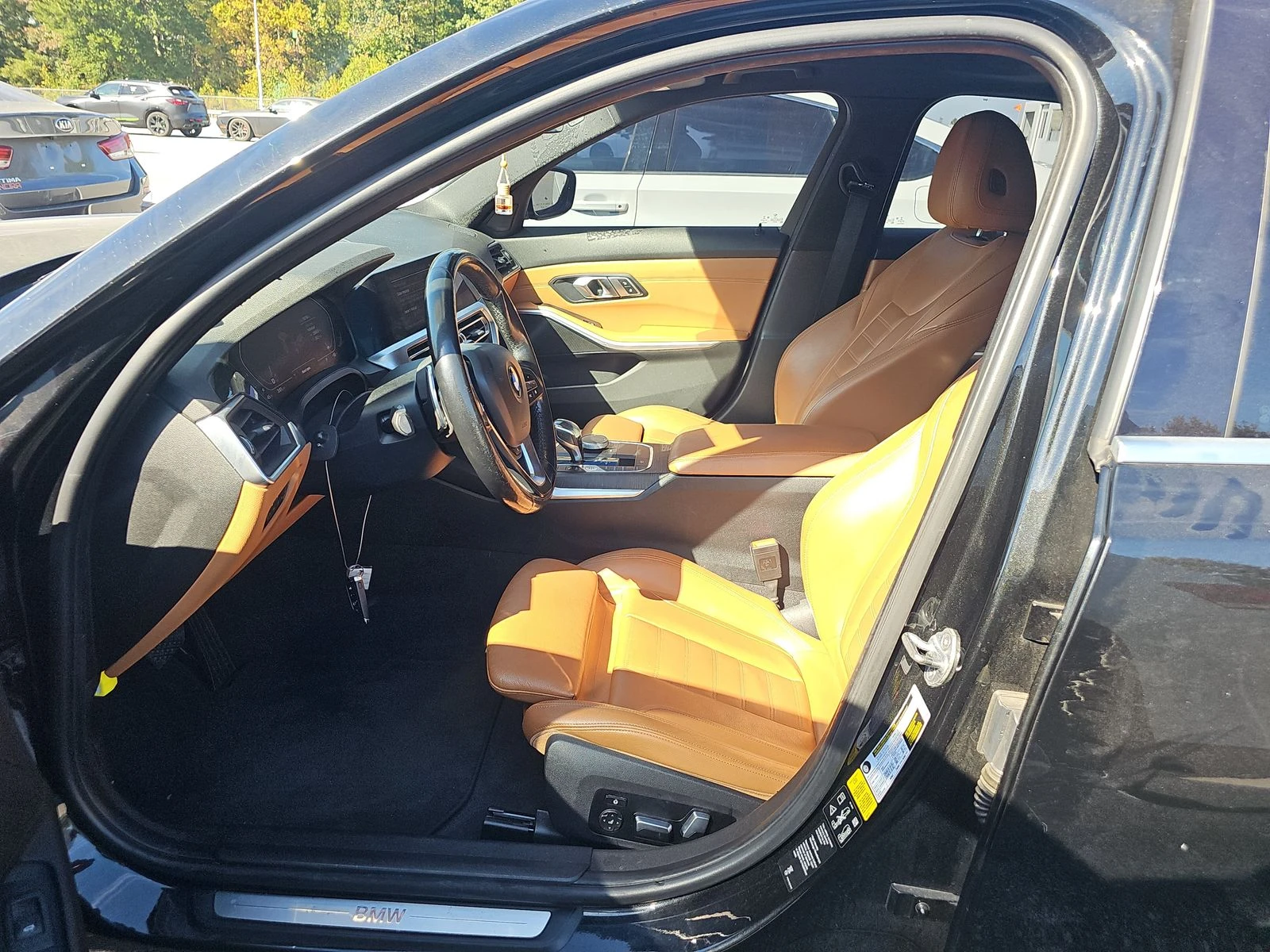 BMW 330  xDrive | Mobile.bg   7