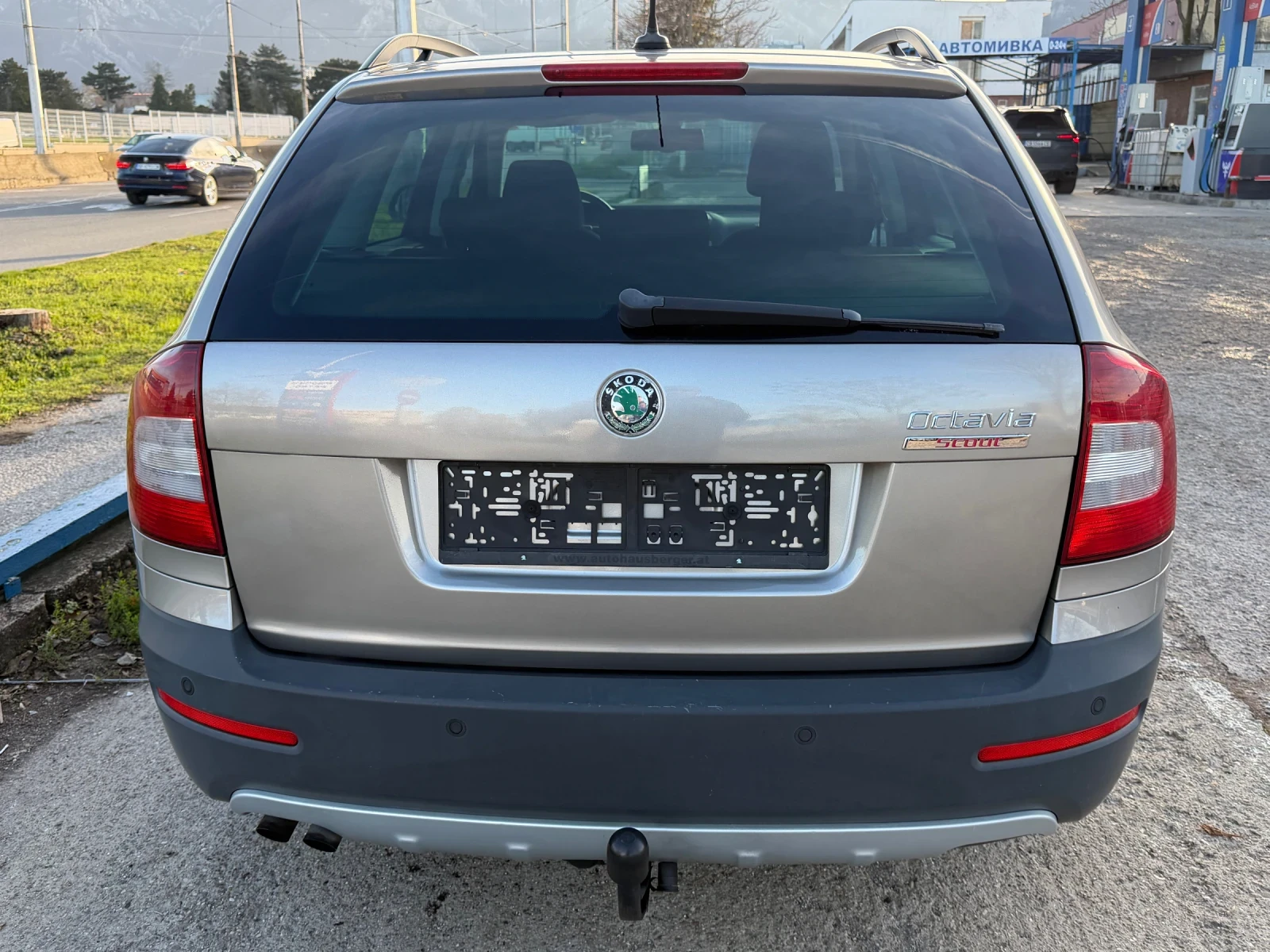 Skoda Octavia 2.0TDI-SCOUT4X4 - изображение 5