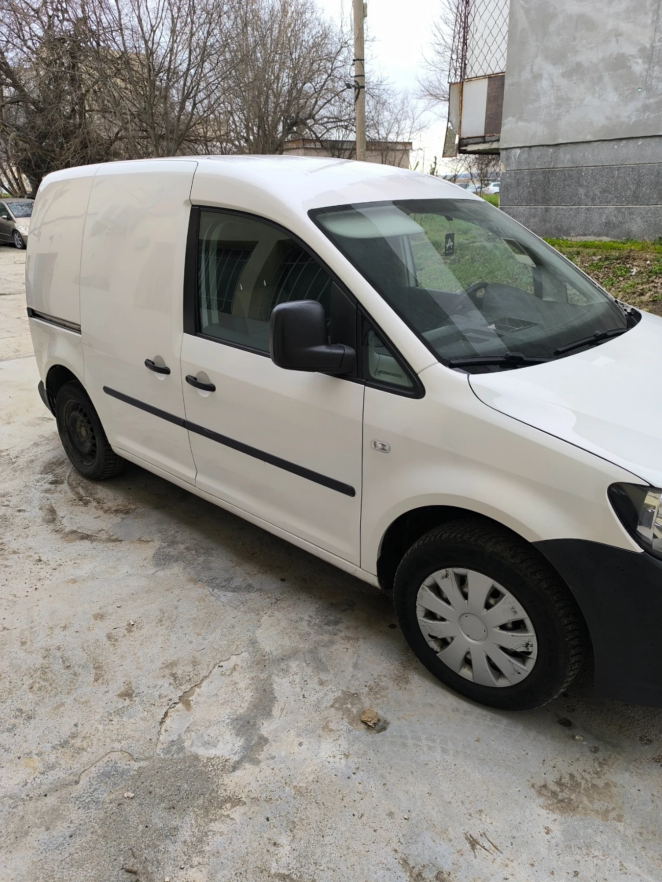 VW Caddy 1.6 TDI - изображение 2