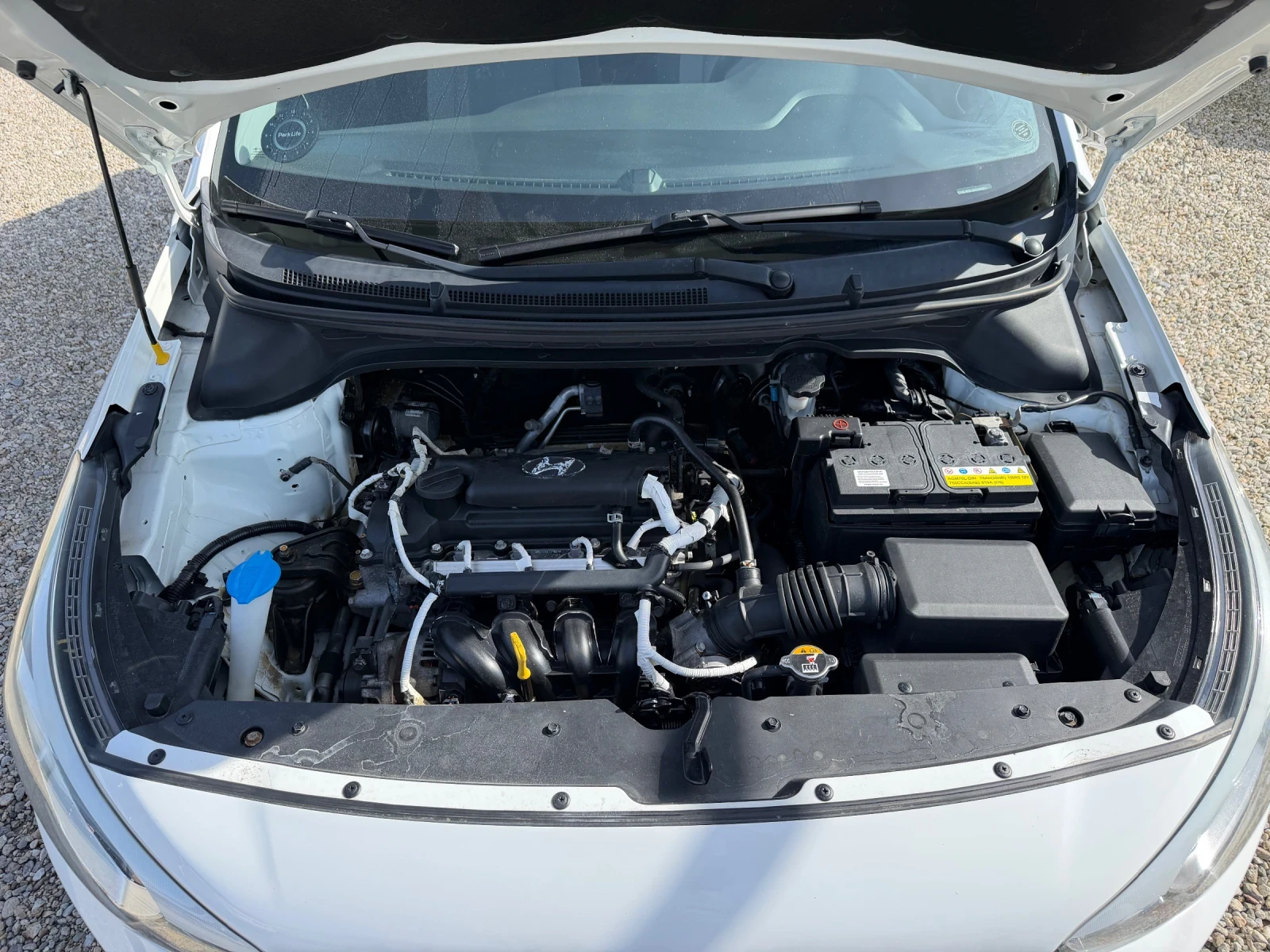 Hyundai I20 1.2i/85hp/SERVICE BOOK/EVRO6/ | Mobile.bg � ����������� 12
