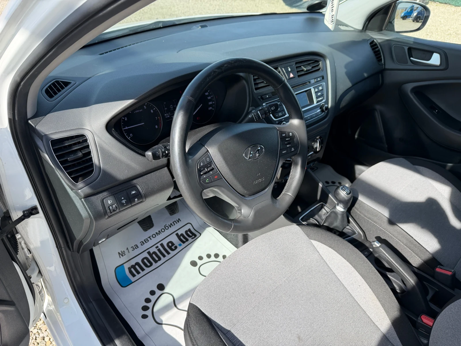 Hyundai I20 1.2i/85hp/SERVICE BOOK/EVRO6/ - изображение 8