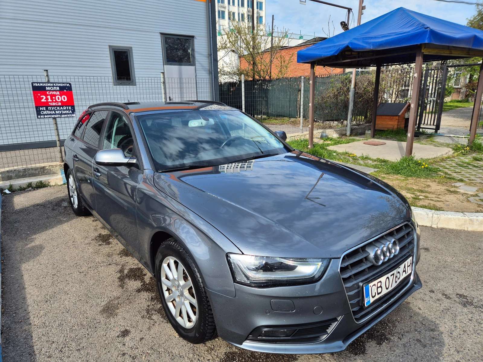 Audi A4 B8.5 Facelift/2.0 TDI/129 000 km/Собственик, снимка 7 - Автомобили и джипове - 53978805
