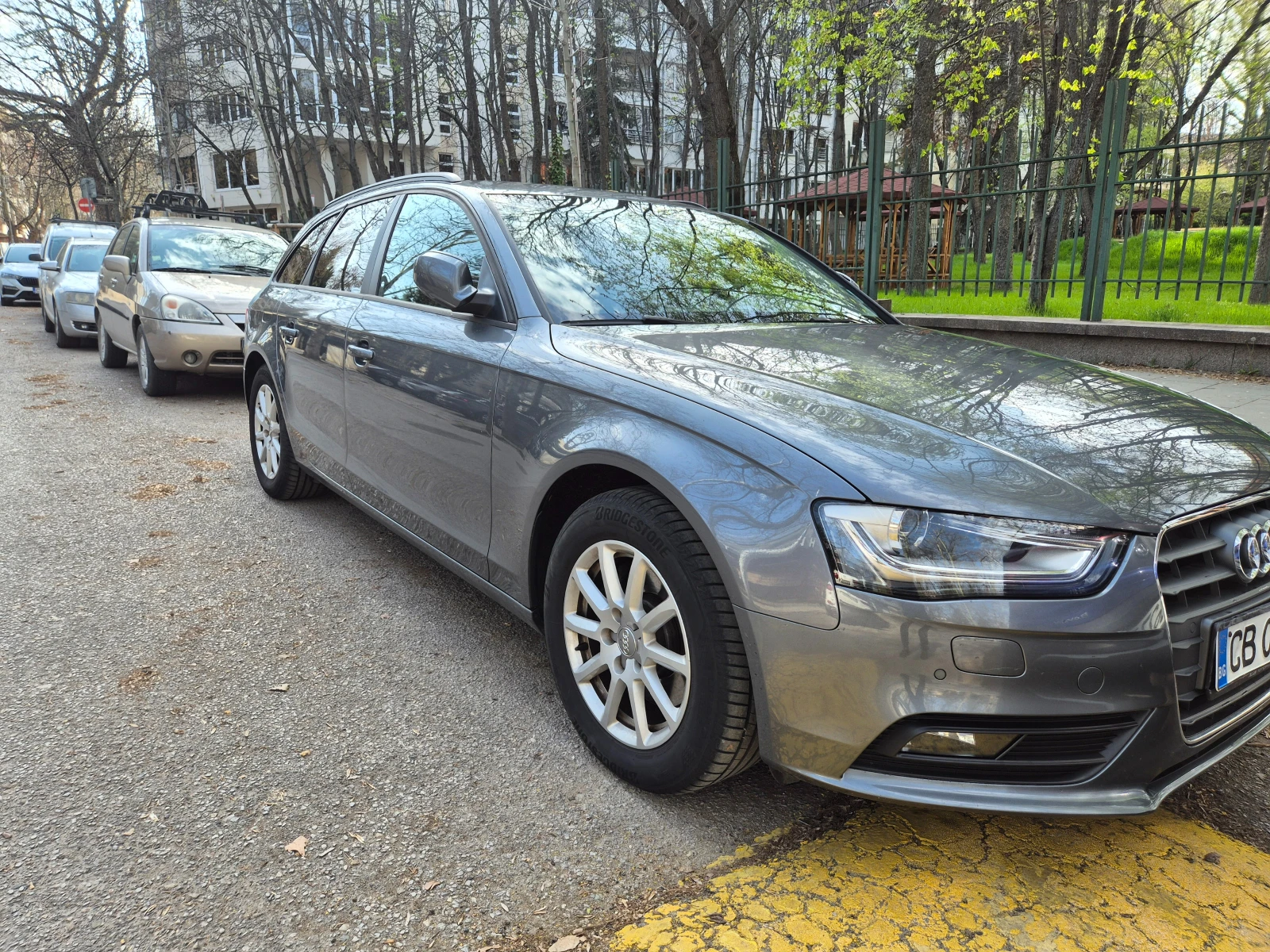 Audi A4 B8.5 Facelift/2.0 TDI/129 000 km/Собственик