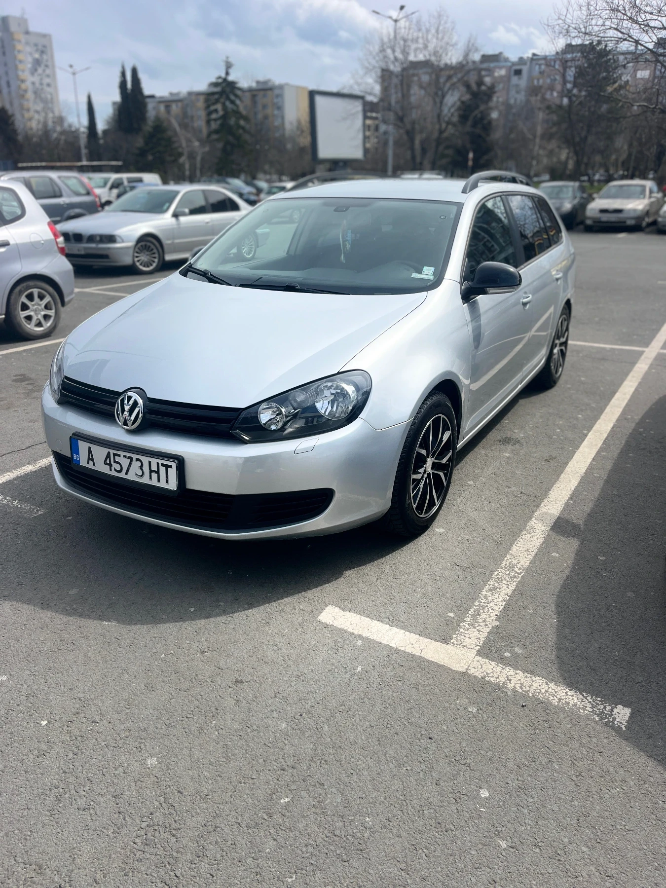 VW Golf 1, 6 tdi bluemotion, снимка 2 - Автомобили и джипове - 54227961