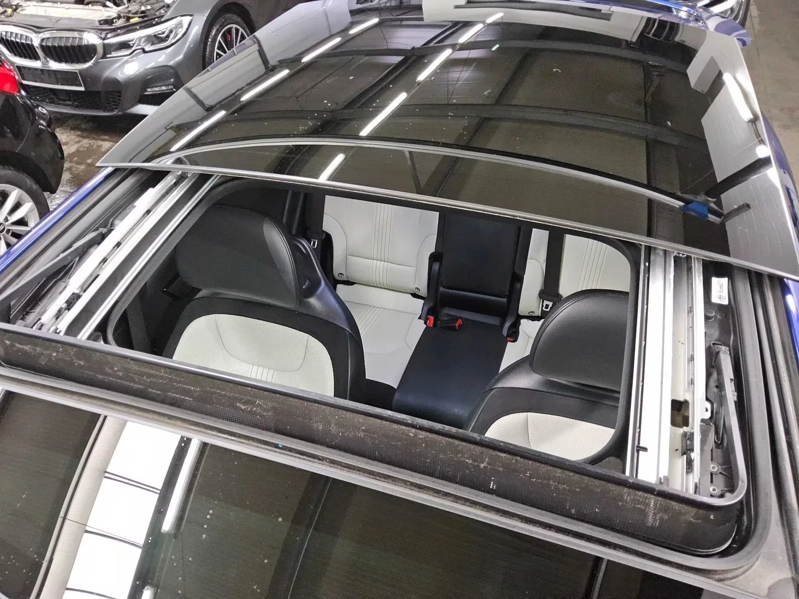 Kia EV6 GT-Line 77kWh AWD DIST Matrix 360 Winter Pack+ HUD, снимка 11 - Автомобили и джипове - 54296980