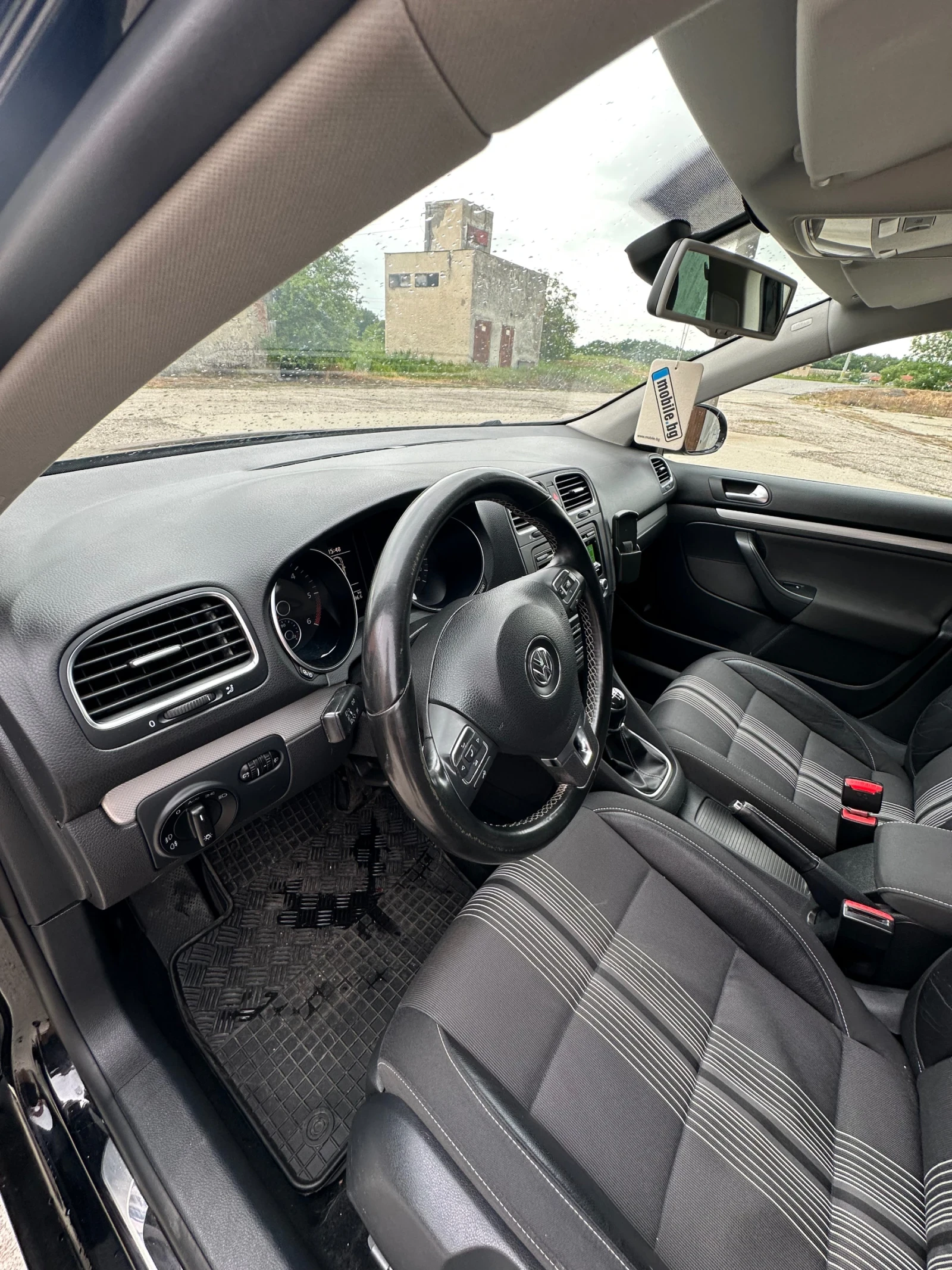 VW Golf Variant 1.6TDI105кс, снимка 10 - Автомобили и джипове - 54487125