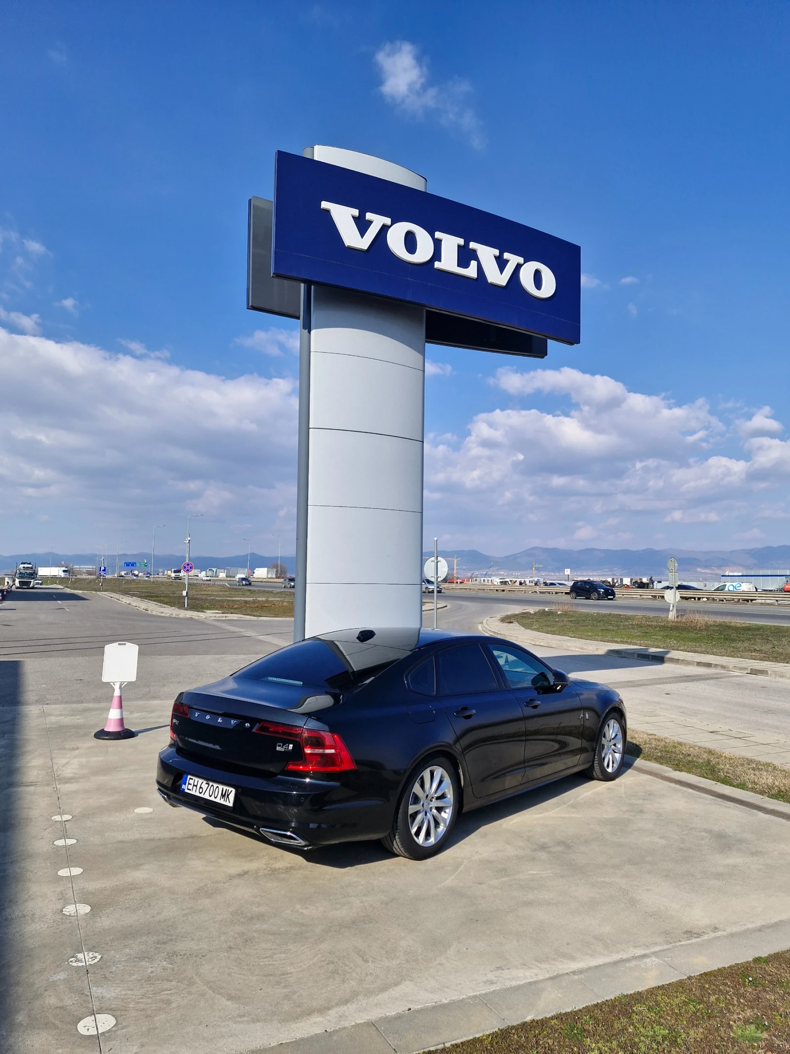 Volvo S90 S90 R duzain, снимка 4 - Автомобили и джипове - 54722328