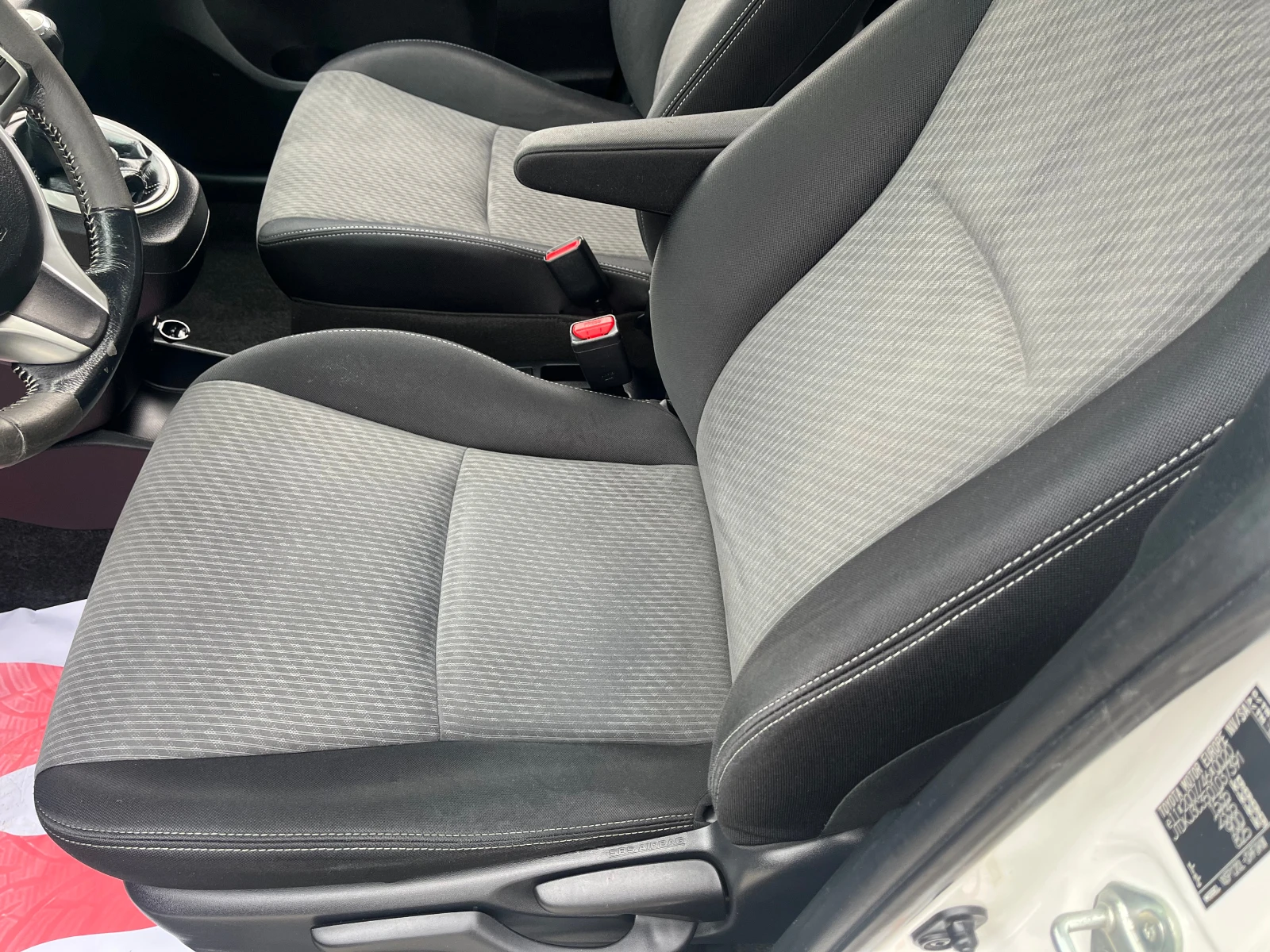 Toyota Verso S 1.33 i | Mobile.bg � ����������� 8