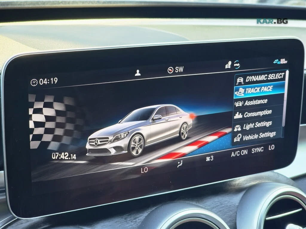Mercedes-Benz E 43 AMG * 4MATIC* АвтоКредит * (ЦЕНА ДО БГ), снимка 14 - Автомобили и джипове - 55104797
