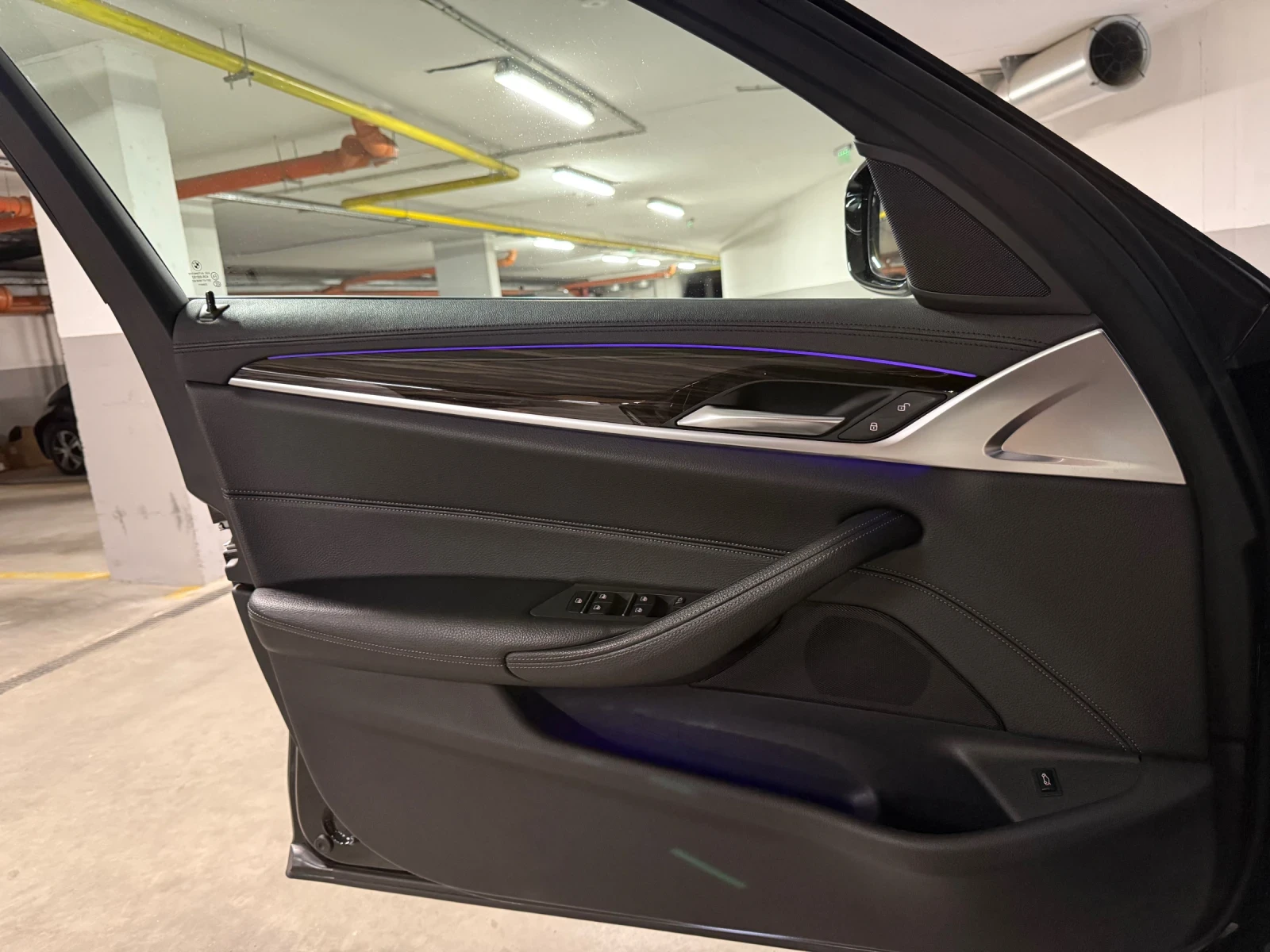 BMW 520 G30, снимка 12 - Автомобили и джипове - 55185237
