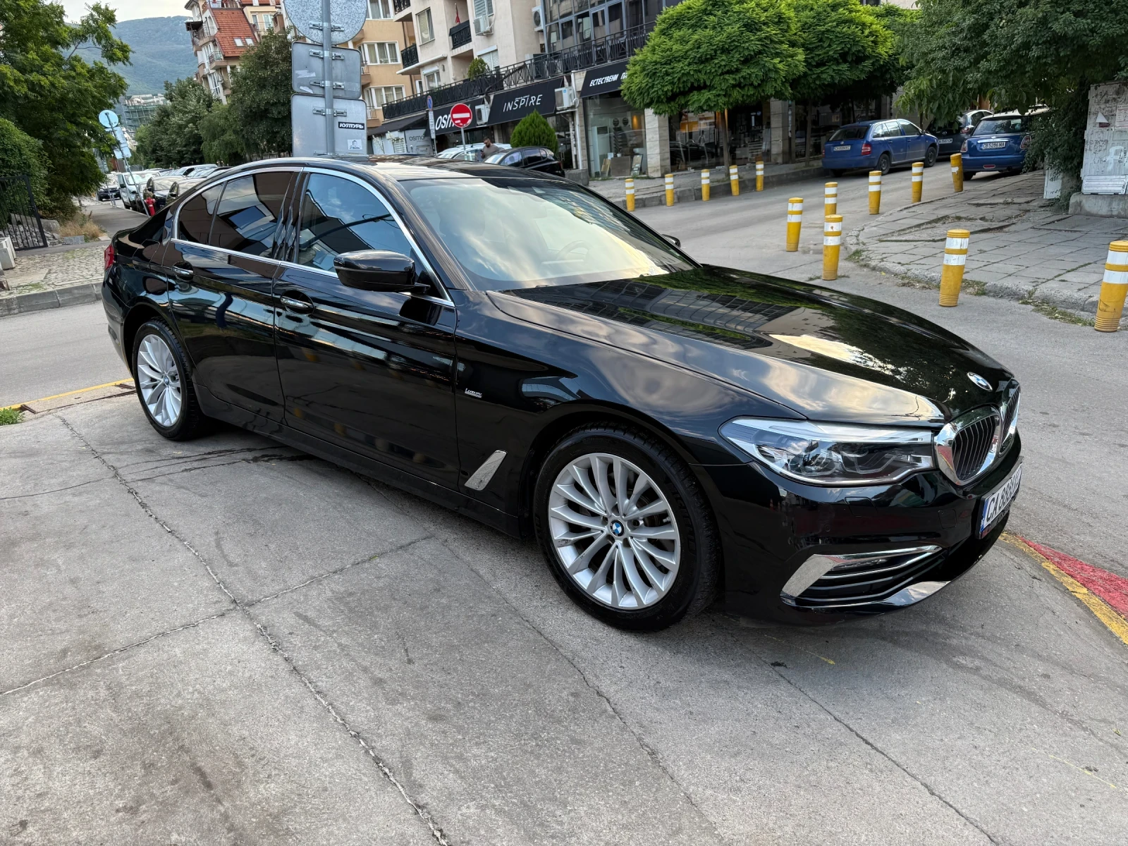 BMW 520 G30, снимка 14 - Автомобили и джипове - 55185237