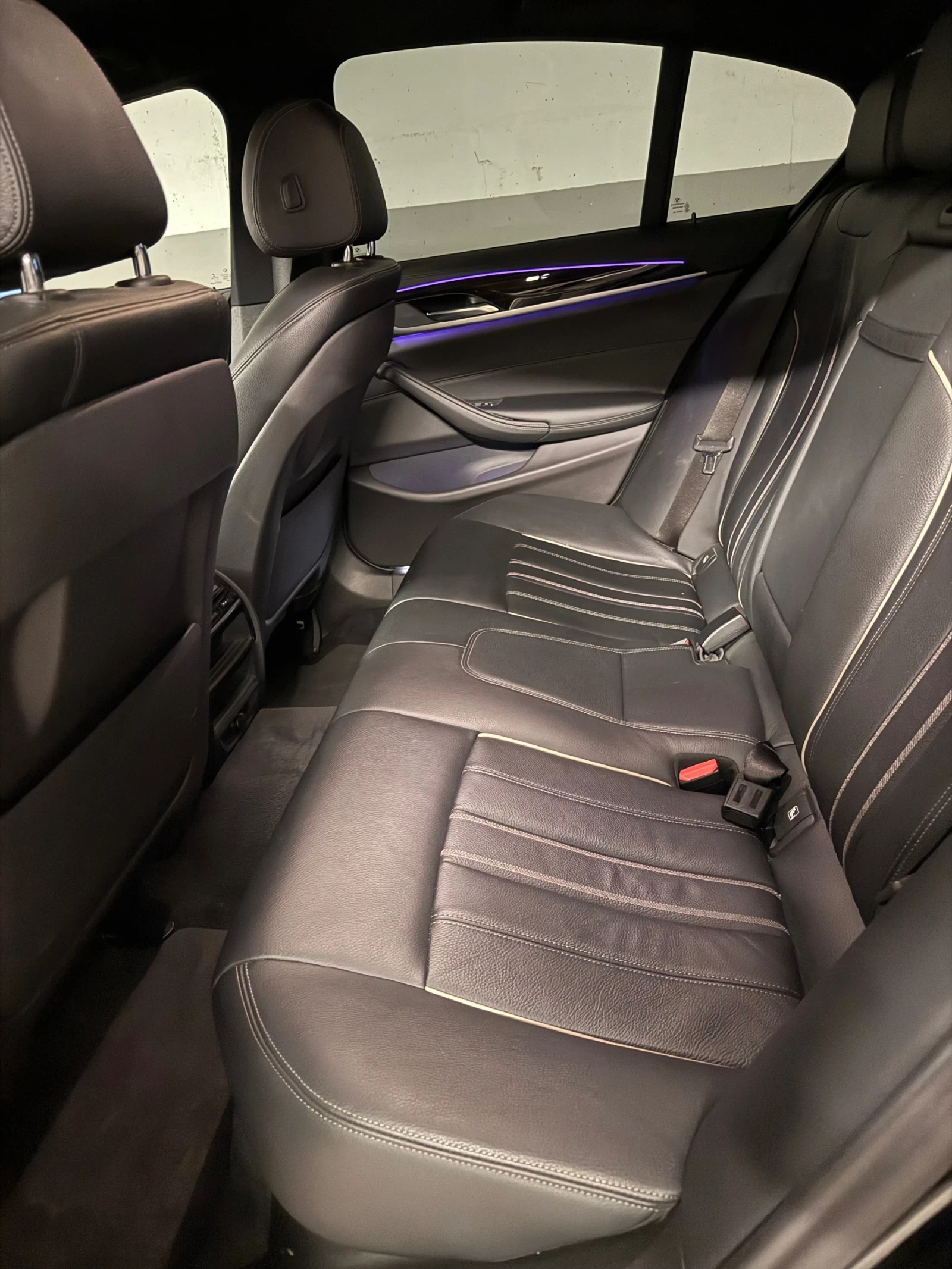 BMW 520 G30, снимка 8 - Автомобили и джипове - 55185237