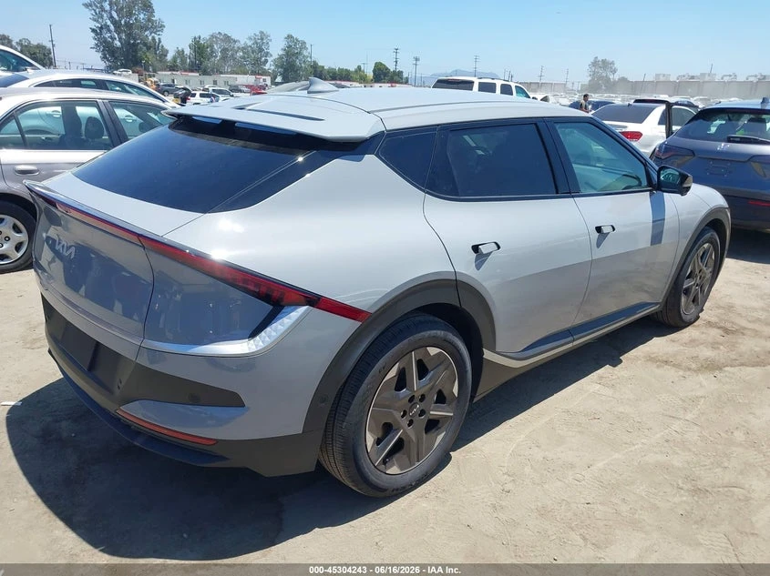 Kia EV6 Light Long Range Rwd, снимка 4 - Автомобили и джипове - 55188193