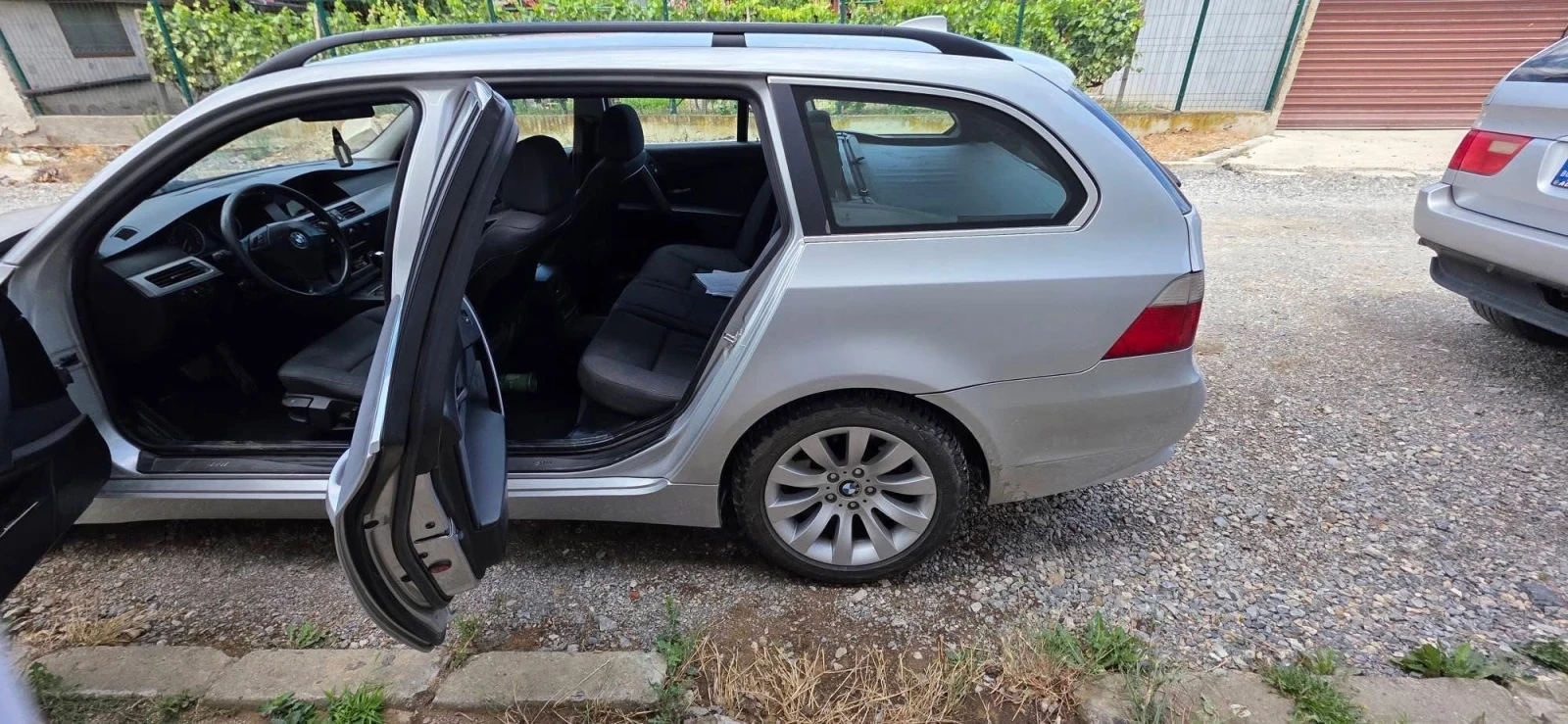 BMW 525, снимка 10 - Автомобили и джипове - 55226168