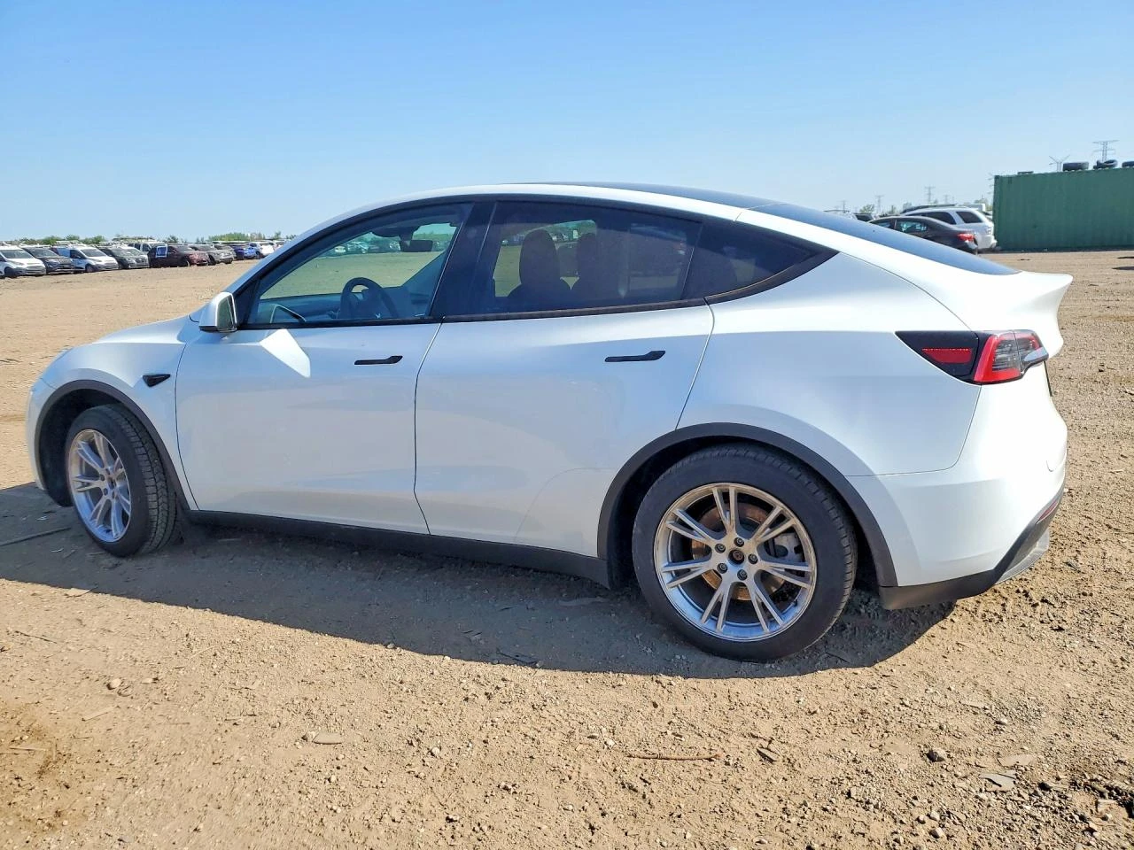Tesla Model Y LONG RANGE /AWD, снимка 2 - Автомобили и джипове - 55342512