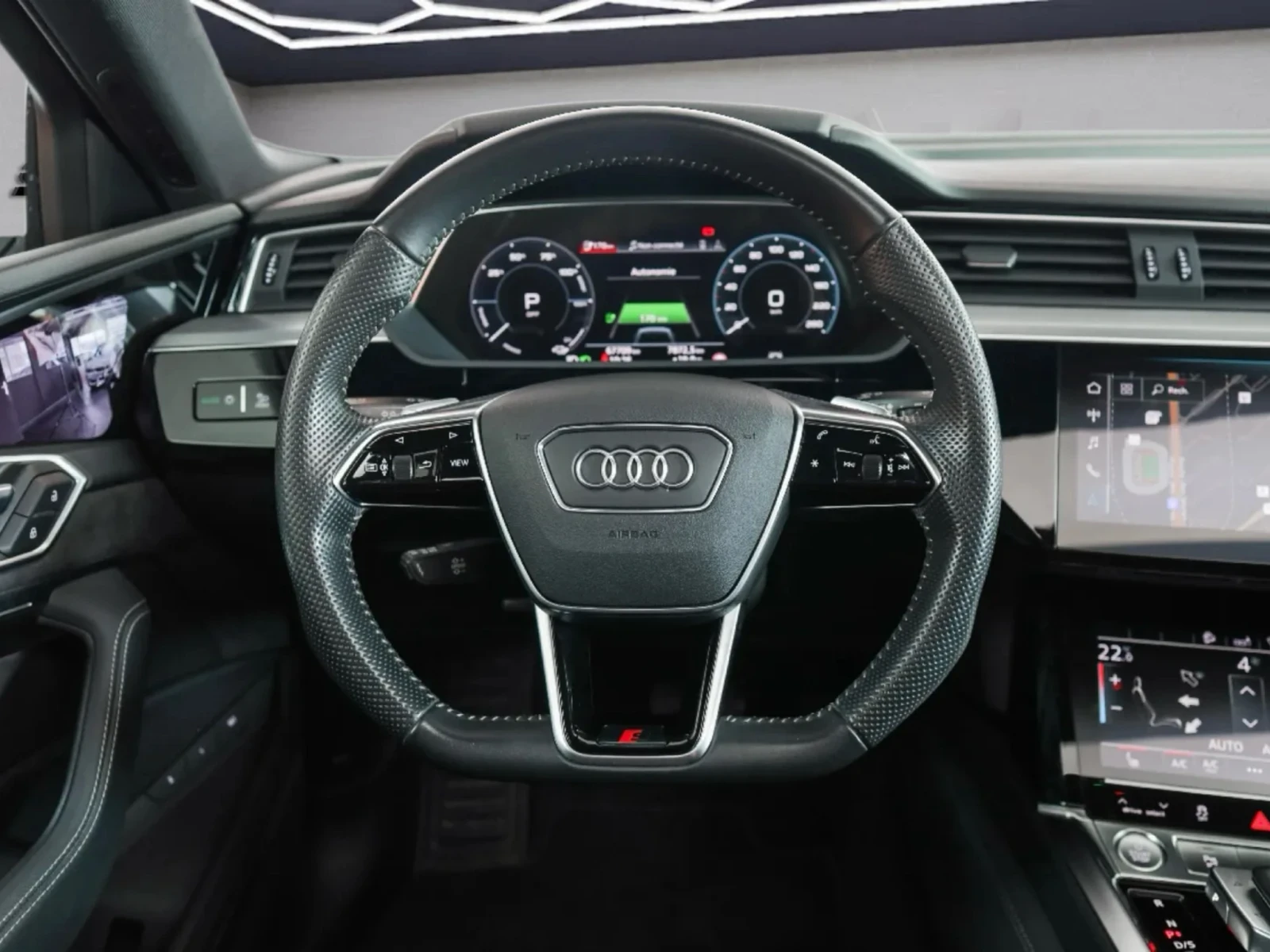 Audi E-Tron 55 S-LINE PLUS 67000KM. ГАРАНЦИЯ HEAD-UP B&O FULL, снимка 6 - Автомобили и джипове - 55798738
