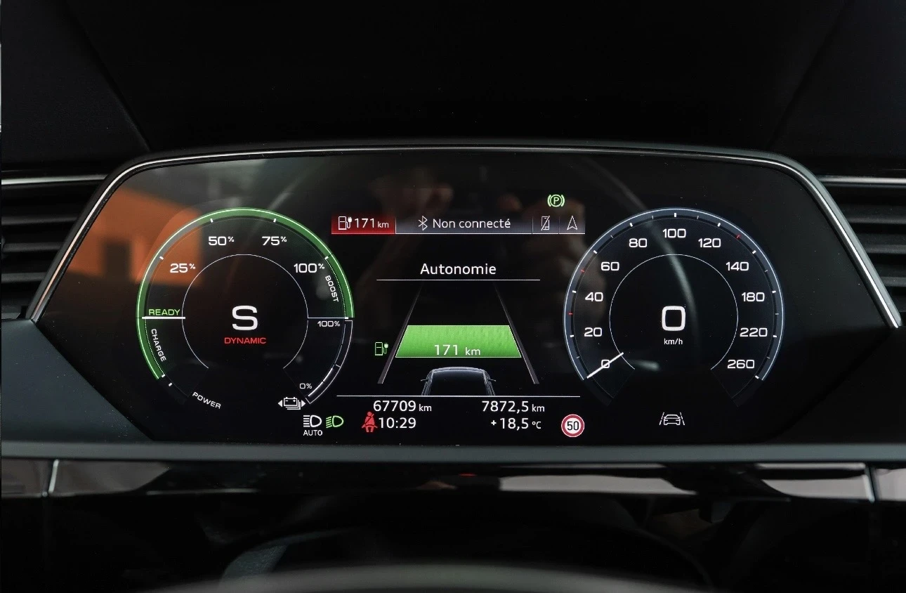 Audi E-Tron 55 S-LINE PLUS 67000KM. ГАРАНЦИЯ HEAD-UP B&O FULL, снимка 8 - Автомобили и джипове - 55798738