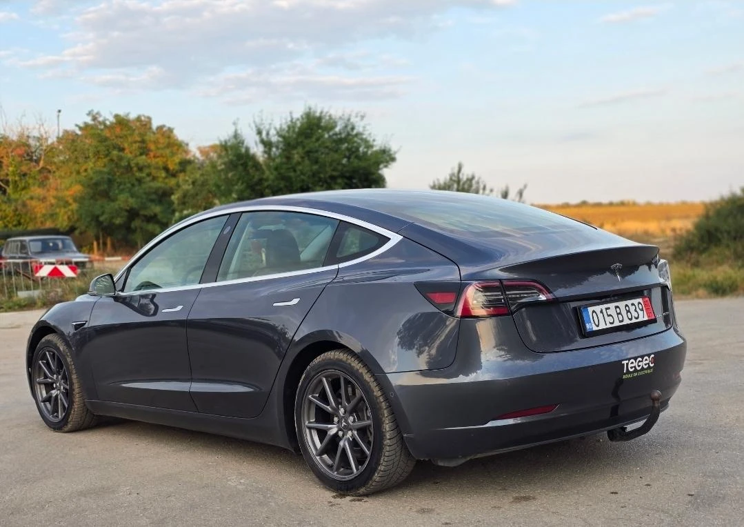 Tesla Model 3 Long Range 4x4, снимка 17 - Автомобили и джипове - 55849439